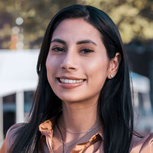 headshot of Lupe Straus, MPH